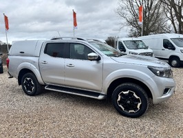 NISSAN NAVARA 2.3 dCi Tekna Auto 4WD Euro 6 4dr - NO VAT - 3095 - 2