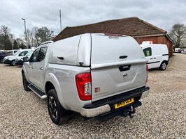 NISSAN NAVARA 2.3 dCi Tekna Auto 4WD Euro 6 4dr - NO VAT - 3095 - 6