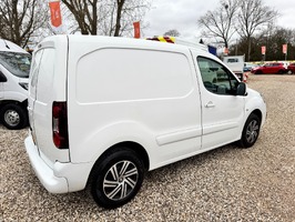 PEUGEOT PARTNER BLUE HDI PROFESSIONAL L1 ATV - 3086 - 3