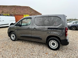 VAUXHALL COMBO L1H1 2300 DYNAMIC S/S AUTO - 3070 - 7