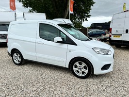 FORD TRANSIT COURIER 1.0 EcoBoost Limited L1 Euro 6 5dr - 3043 - 2