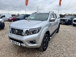 NISSAN NAVARA 2.3 dCi Tekna Auto 4WD Euro 6 4dr - NO VAT - 3095 - 11