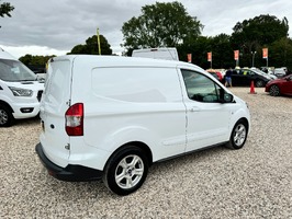 FORD TRANSIT COURIER 1.0 EcoBoost Limited L1 Euro 6 5dr - 3043 - 3