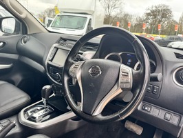 NISSAN NAVARA 2.3 dCi Tekna Auto 4WD Euro 6 4dr - NO VAT - 3095 - 19