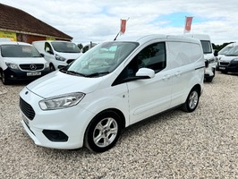 FORD TRANSIT COURIER 1.0 EcoBoost Limited L1 Euro 6 5dr - 3043 - 8