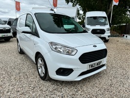 FORD TRANSIT COURIER 1.0 EcoBoost Limited L1 Euro 6 5dr - 3043 - 1