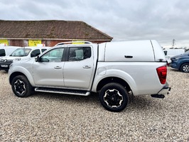 NISSAN NAVARA 2.3 dCi Tekna Auto 4WD Euro 6 4dr - NO VAT - 3095 - 8