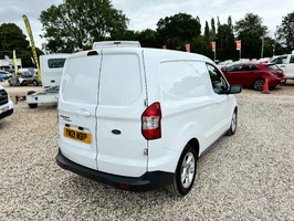 FORD TRANSIT COURIER 1.0 EcoBoost Limited L1 Euro 6 5dr - 3043 - 4